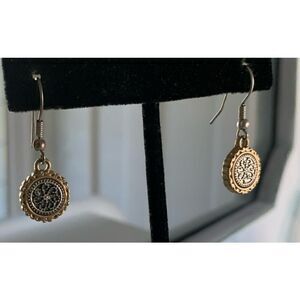 Dainty Vintage Two-tone Pendant earrings, Unmarked